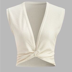 Commense V Neck Knot Front Sleeveless Top Off White size Small NWT